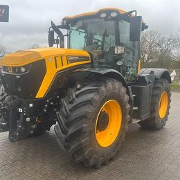 JCB Fastrac 4220
