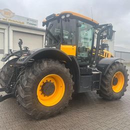 JCB Fastrac 4220