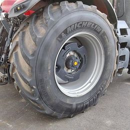 Case IH Magnum 380 CVX