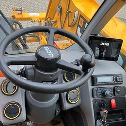 JCB 542-70