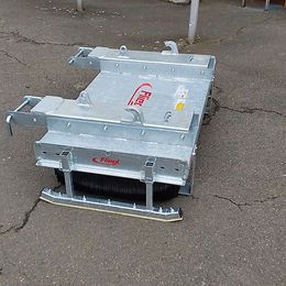 Fliegl Kehrbesen LÖWE