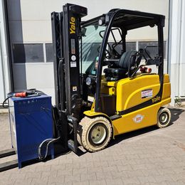 Yale ERP35 VL * 4-Rad Elektrostapler