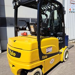 Yale ERP35 VL * 4-Rad Elektrostapler