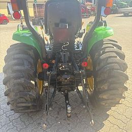 John Deere 3036E