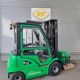 HC (Hangcha) CPD25-XD4-SI26 * 4-Rad Elektrostapler