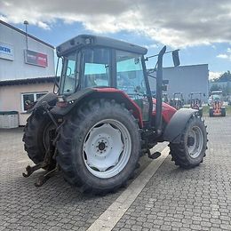 Massey Ferguson 6255