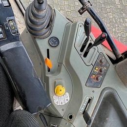 Massey Ferguson 6255