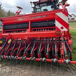 Kuhn Integra 3003 SD