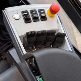 Carer A80 SC * 4-Rad Elektrostapler