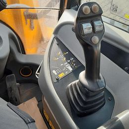 JCB TM 220 CWL