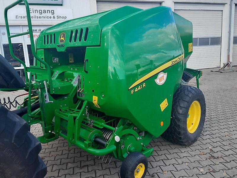 Pressen: John Deere F441P gebraucht John Deere F441P