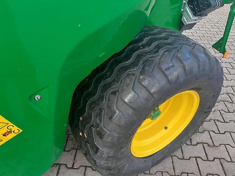 Pressen: John Deere F441P gebraucht John Deere F441P