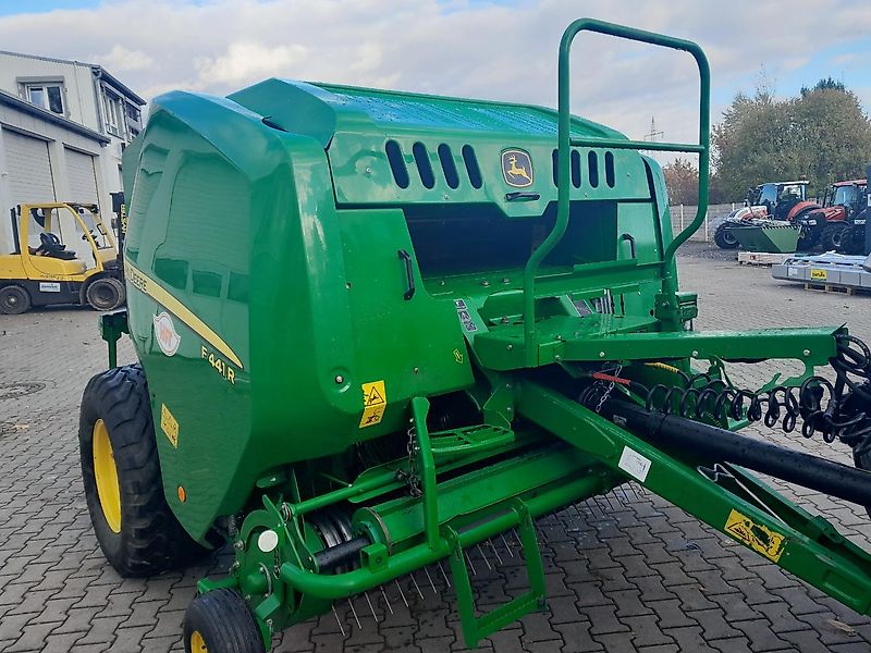 Pressen: John Deere F441P gebraucht John Deere F441P