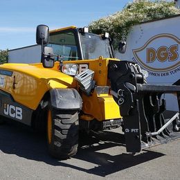 JCB 525-60E