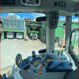 Deutz-Fahr Agrotron 6215 TTV