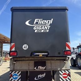 Fliegl Abschiebewagen Gigant ASW 281
