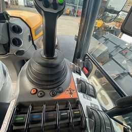 JCB Fastrac 4220 inkl. Trimble RDK Lenksystem