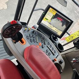 Case IH Axial-Flow 8250 ST5