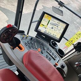 Case IH Axial-Flow 8250 ST5