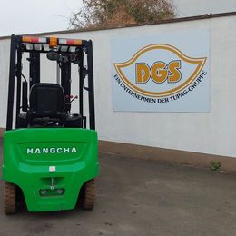 HC (Hangcha) CPD18-XD4-SI16 * 4-Rad Elektrostapler