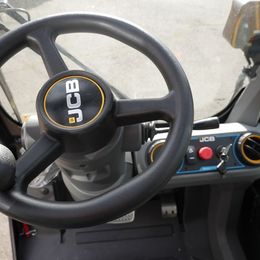 JCB TLT 35-22 * Teleskopstapler starr