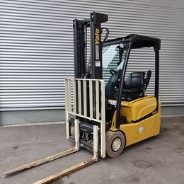 Yale ERP 16 VT SWB * 3-Rad Elektrostapler