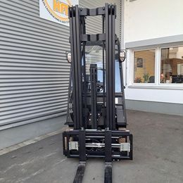 HC (Hangcha) CPDS15-XCY2G-SI Elektro-Dreiradstapler * 3-Rad Elektrostapler