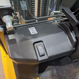 HC (Hangcha) CPD20-XEXY2HA-SI * 4-Rad Elektrostapler