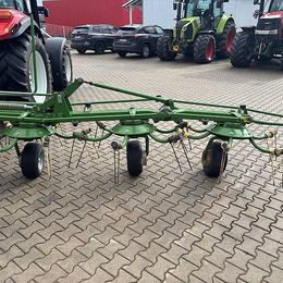 Krone Krone Kreiselzettwender KW 8.82/8
