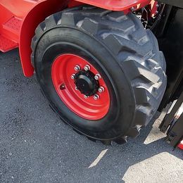 Hangcha CPCD35 - Geländestapler 4x4