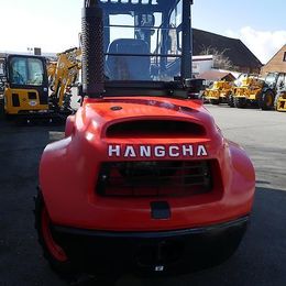 Hangcha CPCD35 - Geländestapler 4x4