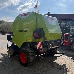 Claas Rollant 520 RC