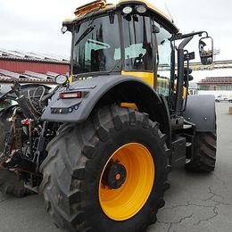 JCB Fastrac 4220