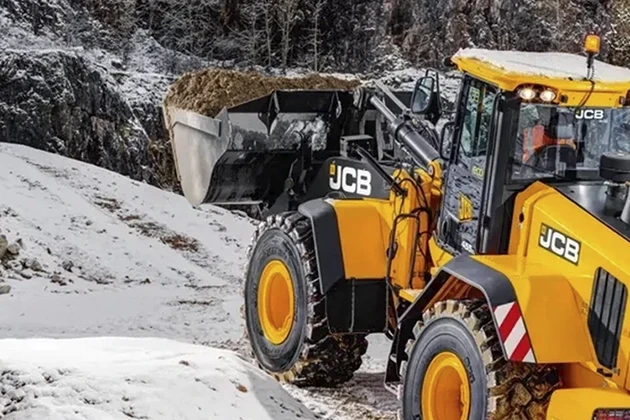 JCB Schnee-Anbaugeräte