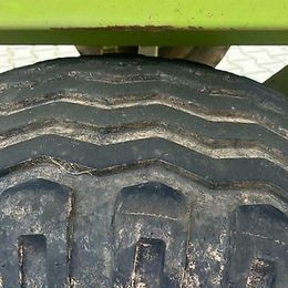 Claas Sprint 320 K