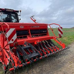 Kuhn Integra 3003 SD