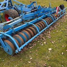 Lemken Karat 12/700 Kua