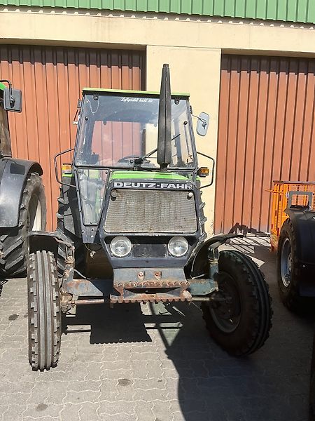 Traktoren: Deutz-Fahr DX 3.30 gebraucht Deutz-Fahr DX 3.30