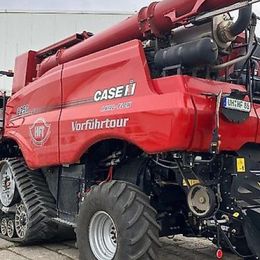 Mähdrescher: Case IH Axial-Flow 8250 ST5 gebraucht Case IH Axial-Flow 8250 ST5