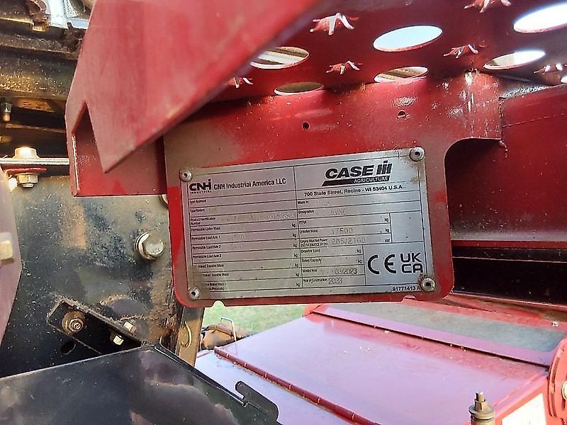 Mähdrescher: Case IH Axial-Flow 6150 inkl. Schneidwerk 7,62 m und Wagen gebraucht Case IH Axial-Flow 6150 inkl. Schneidwerk 7,62 m und Wagen