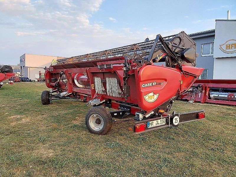 Mähdrescher: Case IH Axial-Flow 6150 inkl. Schneidwerk 7,62 m und Wagen gebraucht Case IH Axial-Flow 6150 inkl. Schneidwerk 7,62 m und Wagen