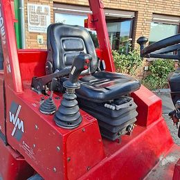 Weidemann 1370