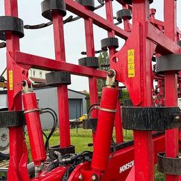 Grubber: Horsch Tiger 8 XL gebraucht Horsch Tiger 8 XL