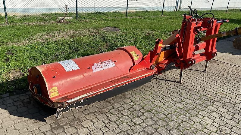 Mulcher: Dücker Dücker Seitenmäher USM18 gebraucht Dücker Dücker Seitenmäher USM18
