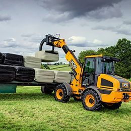 JCB Teleskopradlader TM220 AGRI