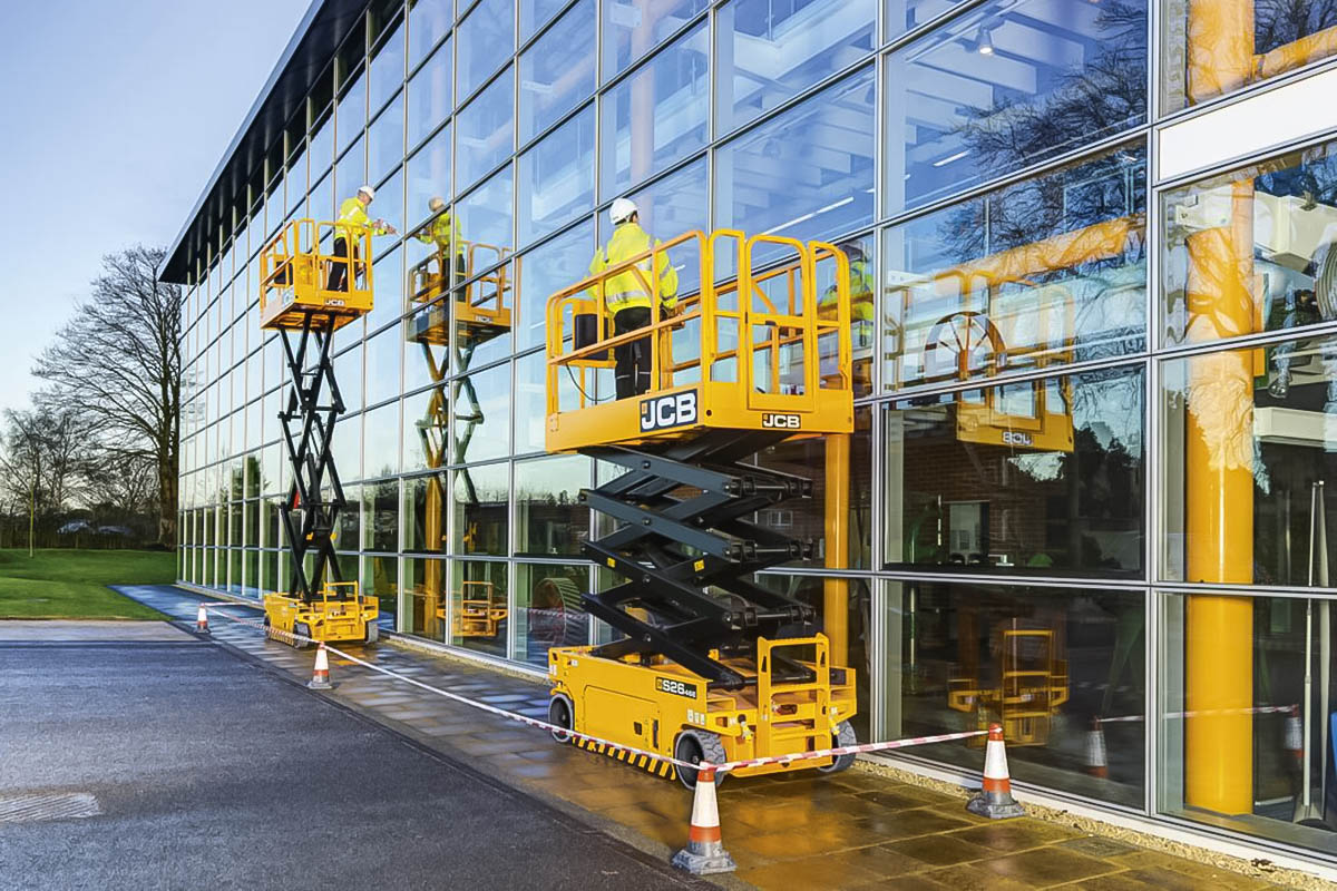 JCB Scherenbühne S2632E JCB S2632E